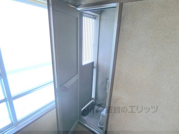 山辺マンションの物件内観写真